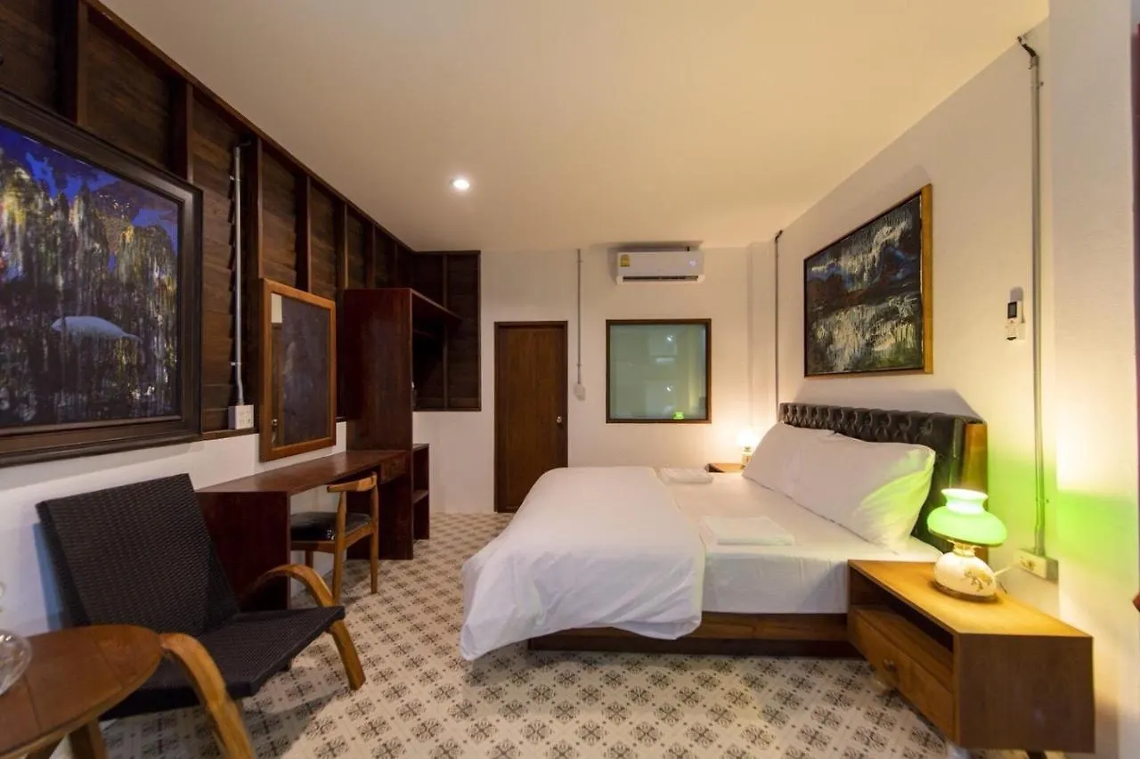 Hostel Lanta Harbour Ko Lanta